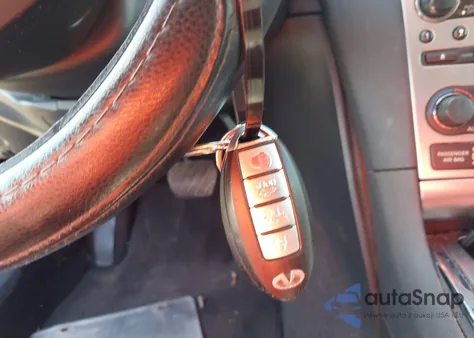 2010 Infiniti G37 Journey from USA, damaged, VIN JN1CV6APXAM403932